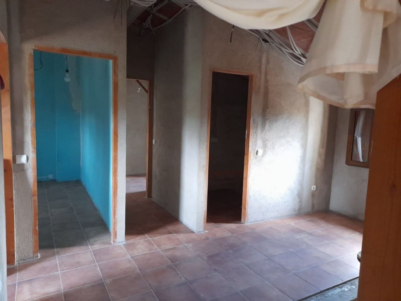 5 bedroom Finca/Country House for sale in Tivissa - € 350,000 (Ref: 10167312)