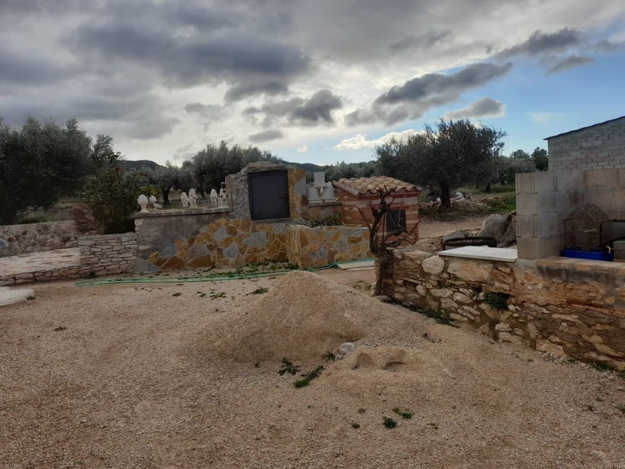 5 bedroom Finca/Country House for sale in Tivissa - € 350,000 (Ref: 10167312)