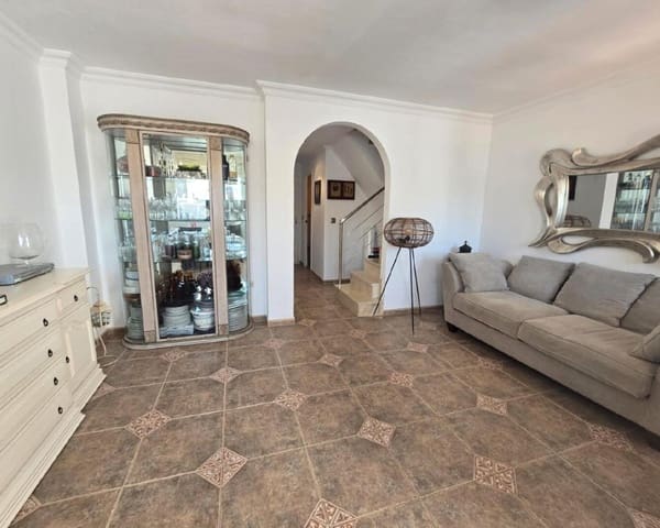 3 slaapkamer Finca/Landhuis te koop in Torrevieja met zwembad - € 272.000 (Ref: 10167315)