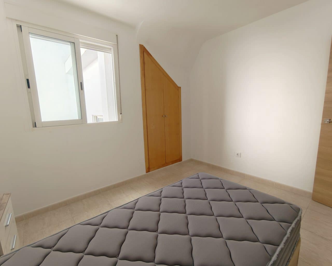 3 soveværelse Lejlighed til salg i Oliva - € 199.900 (Ref: 10167328)