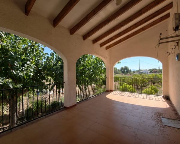 7 soverom Villa til salgs i Oliva med svømmebasseng - € 550 000 (Ref: 10167329)