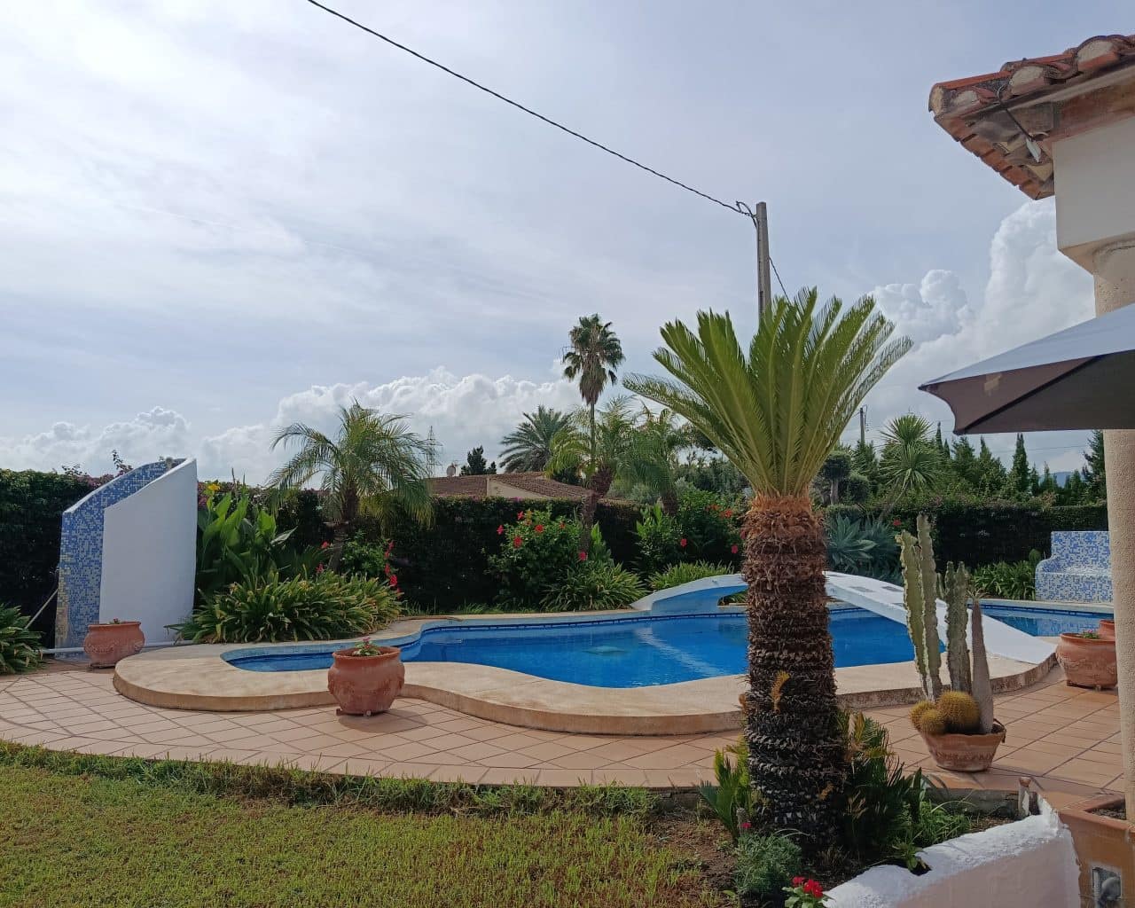 2 soveværelse Villa til salg i Oliva med swimmingpool garage - € 420.000 (Ref: 10167330)
