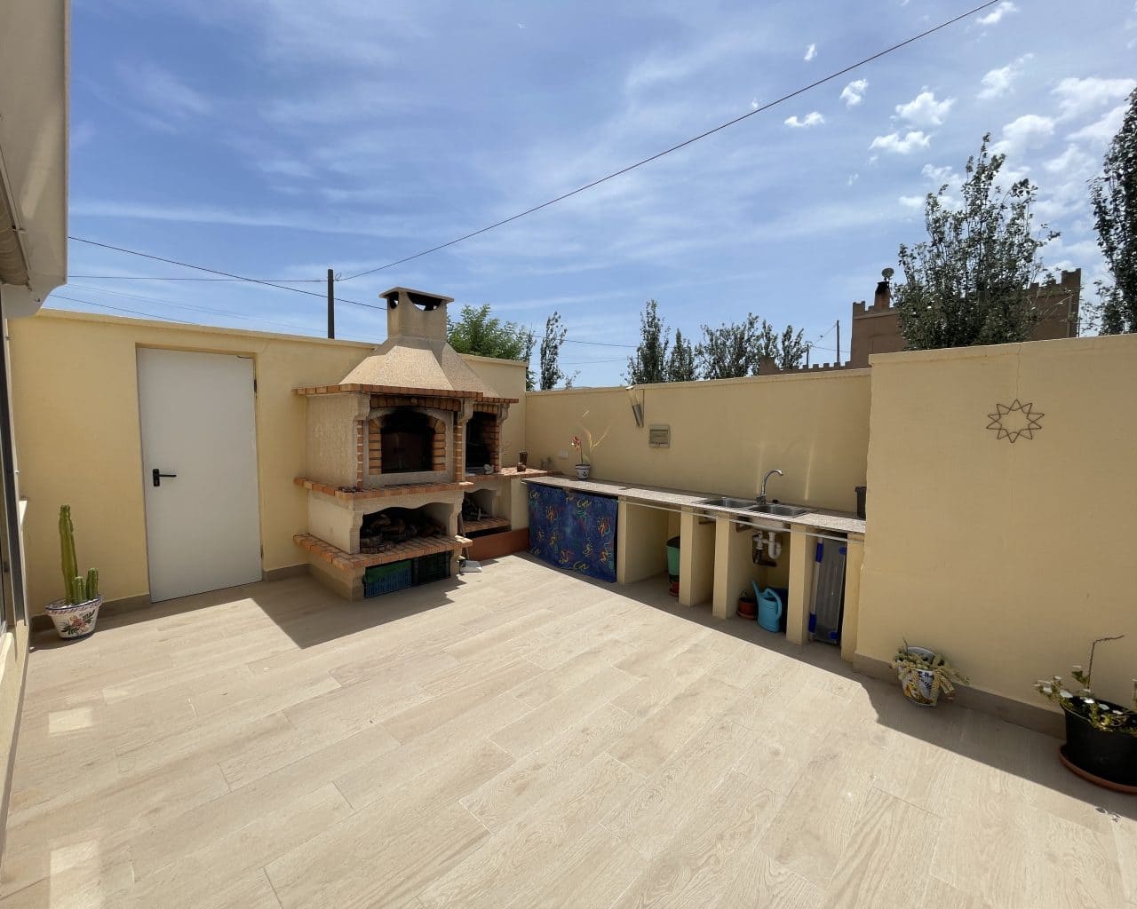 5 bedroom Villa for sale in Almoradi with pool - € 375,000 (Ref: 10167333)