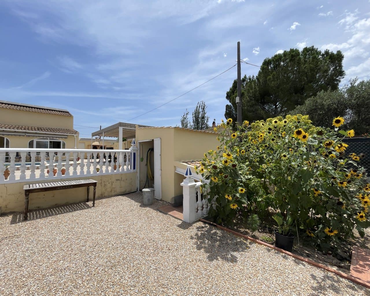 5 bedroom Villa for sale in Almoradi with pool - € 375,000 (Ref: 10167333)