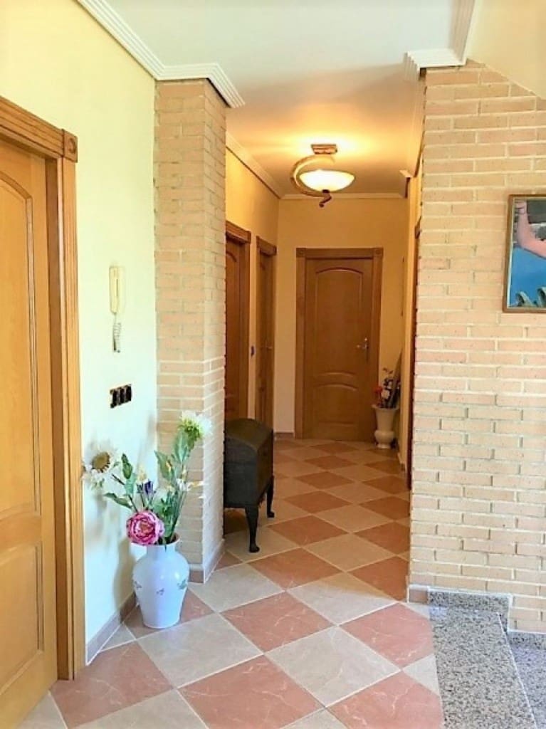 8 soverom Villa til salgs i Benidorm med svømmebasseng garasje - € 934 500 (Ref: 10174906)