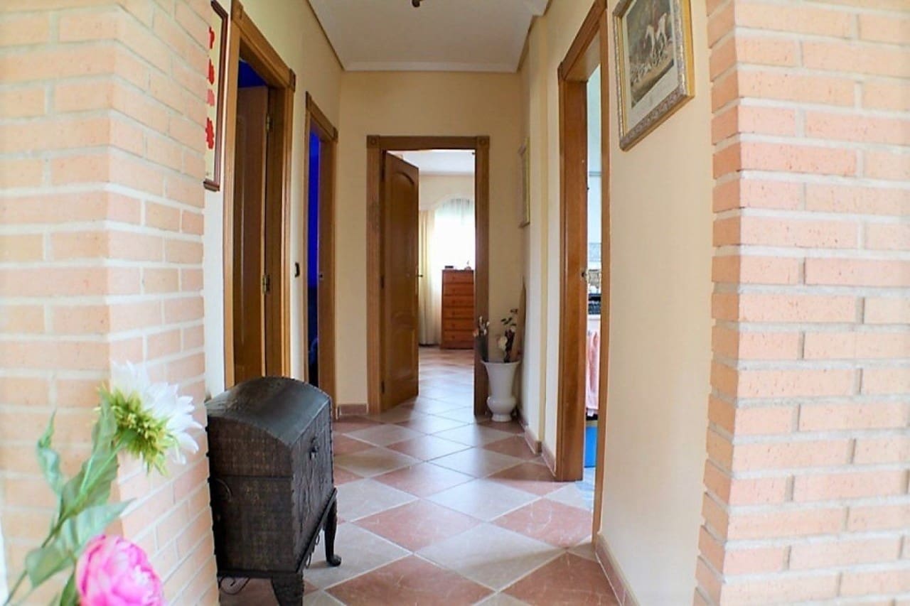8 soverom Villa til salgs i Benidorm med svømmebasseng garasje - € 934 500 (Ref: 10174906)