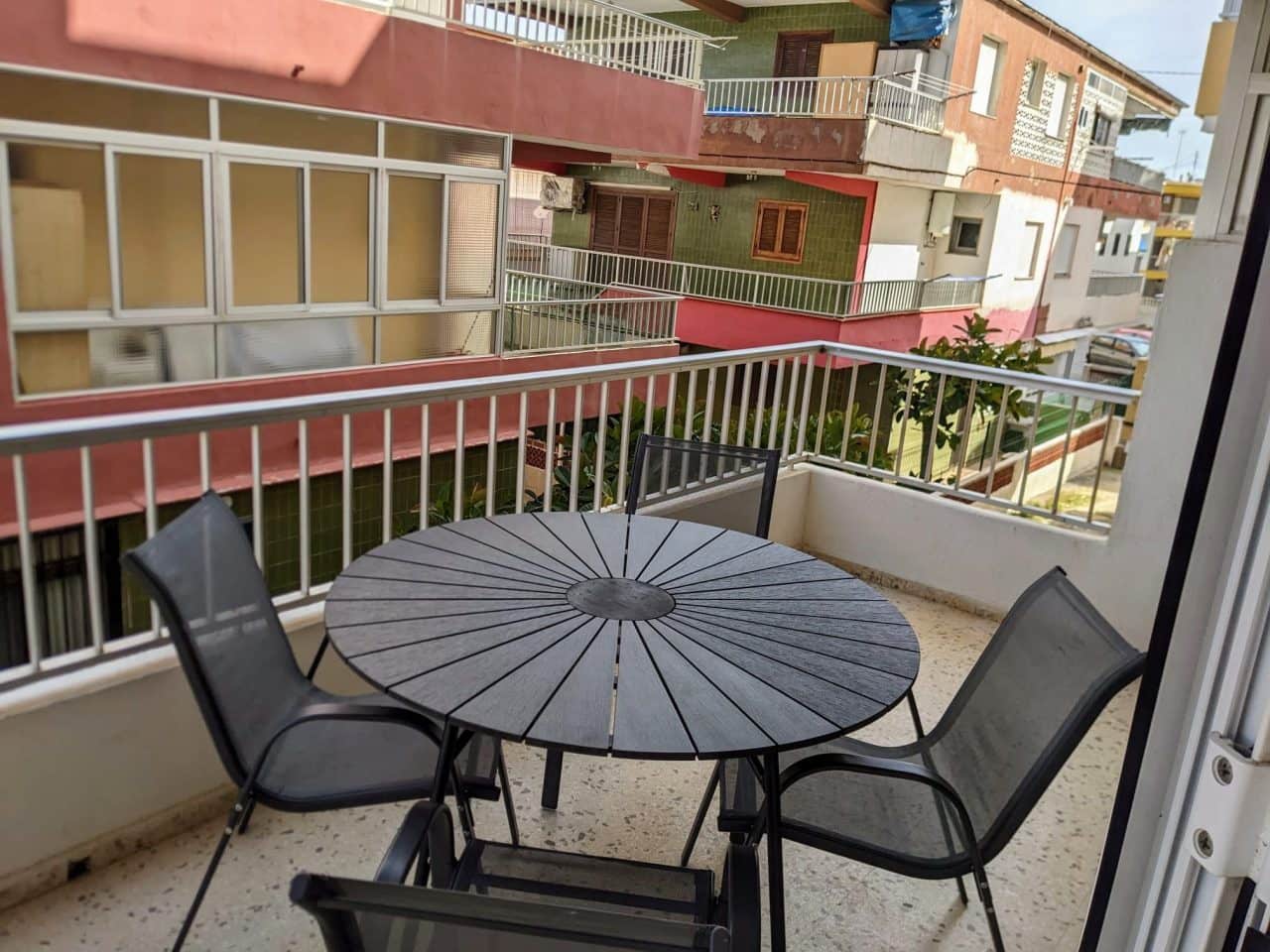 3 bedroom Apartment for rent in Oliva - € 800 (Ref: 7679942)