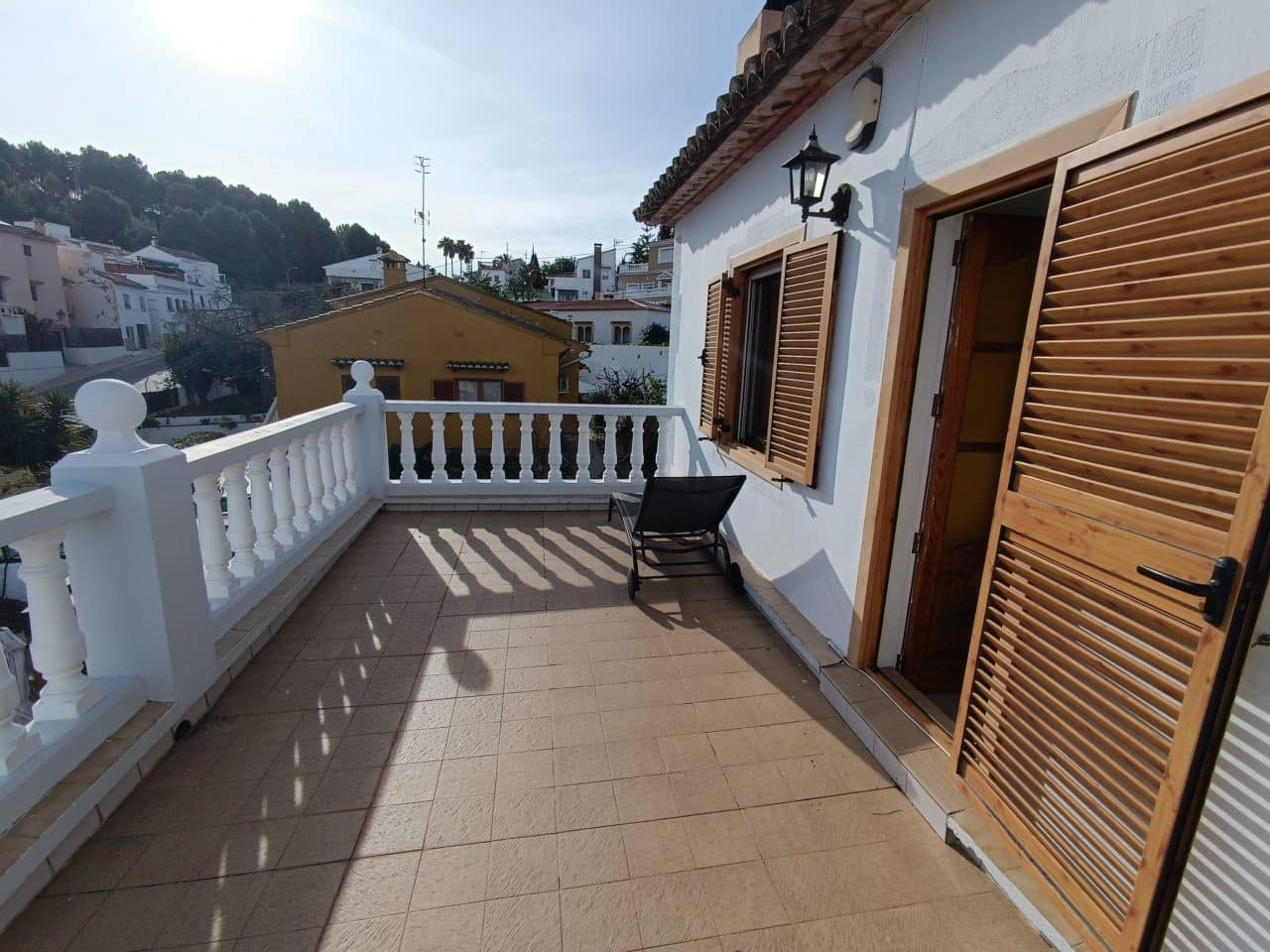 5 bedroom Villa for sale in Oliva € 345,000 (Ref 8032291)