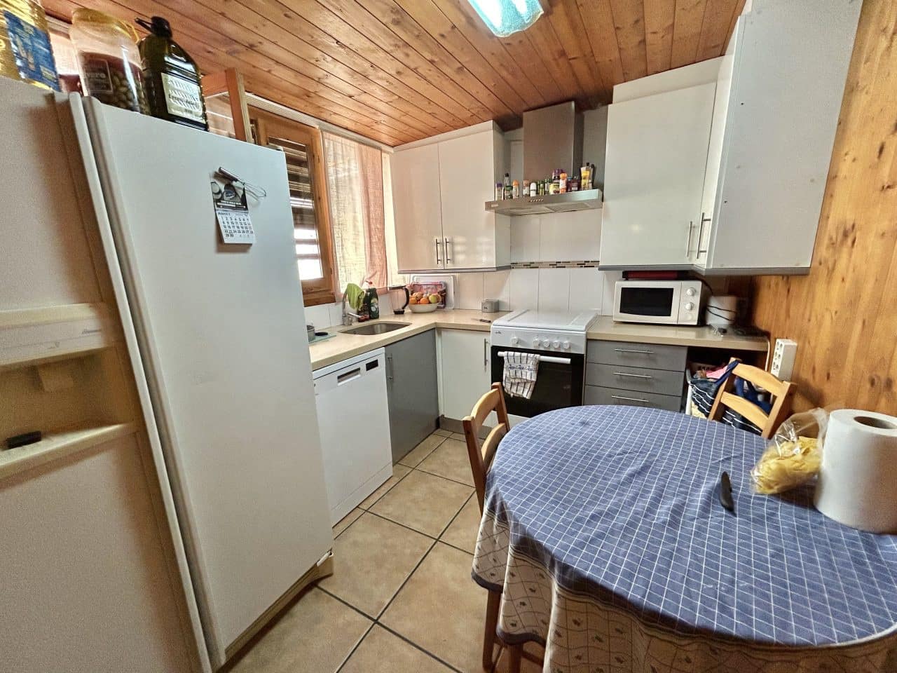6 soveværelse Villa til salg i Oliva med swimmingpool - € 390.000 (Ref: 8254387)
