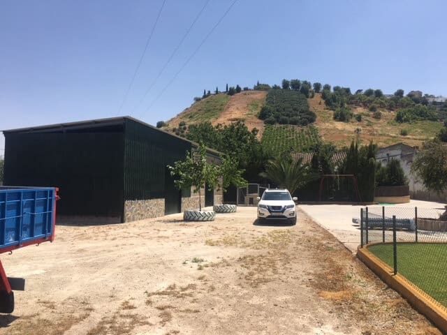 Finca/Casa Rural de 4 habitaciones en Monturque en venta con piscina garaje - 315.000 € (Ref: 10054442)