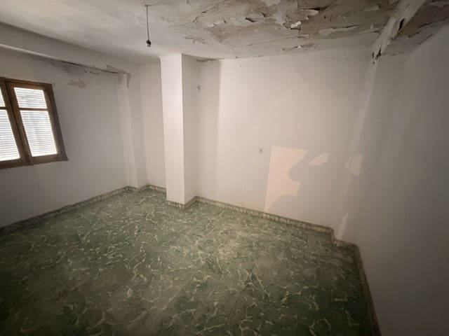 4 soveværelse Byhus til salg i Villanueva del Trabuco - € 90.000 (Ref: 10062960)