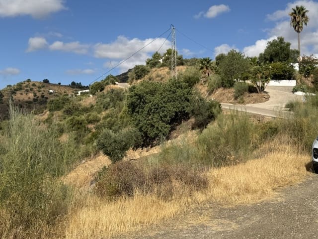 Terreno Non Edificato in vendita in Comares - 12.800 € (Rif: 10073323)