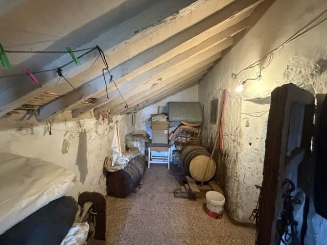 3 soveværelse Byhus til salg i Comares - € 76.000 (Ref: 10077278)