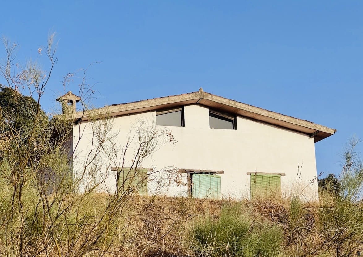 2 sypialnia Finka/Dom wiejski na sprzedaż w Zagra z garażem - 145 000 € (Ref: 10086695)