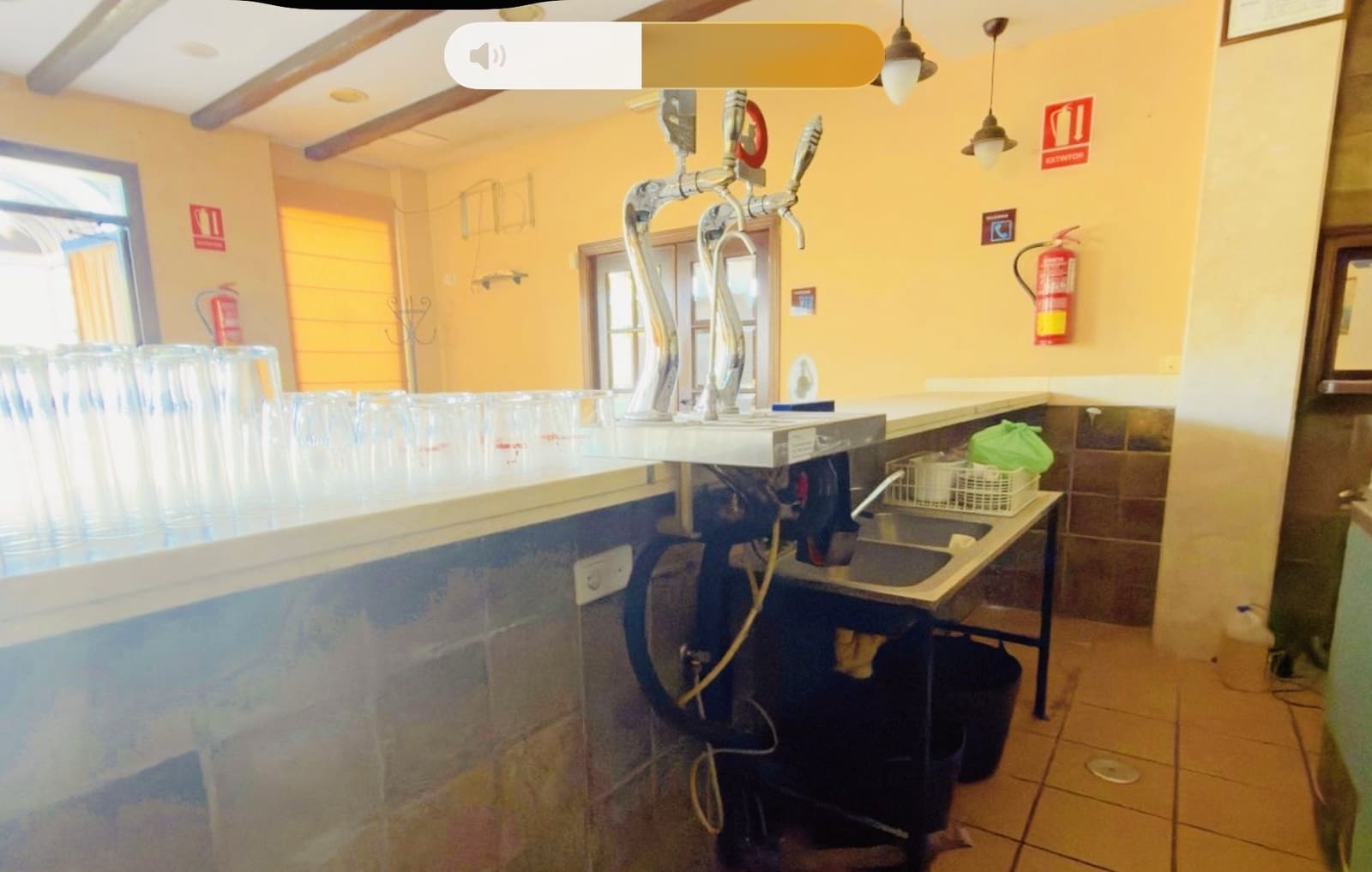 Gewerbe zu verkaufen in Loja - 390.000 € (Ref: 10097349)