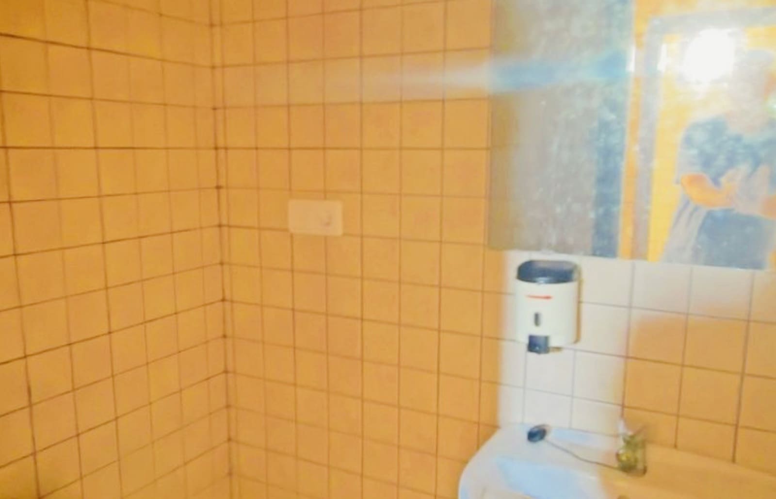 Gewerbe zu verkaufen in Loja - 390.000 € (Ref: 10097349)