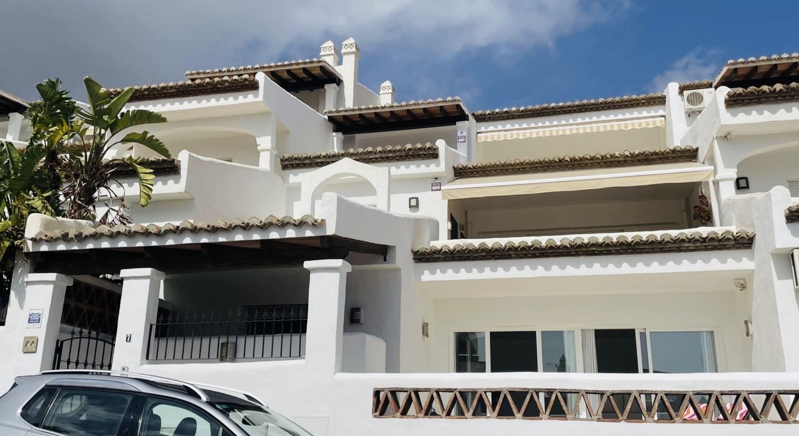 2 bedroom Apartment for sale in Benalmadena with pool - € 435,000 (Ref: 10099392)