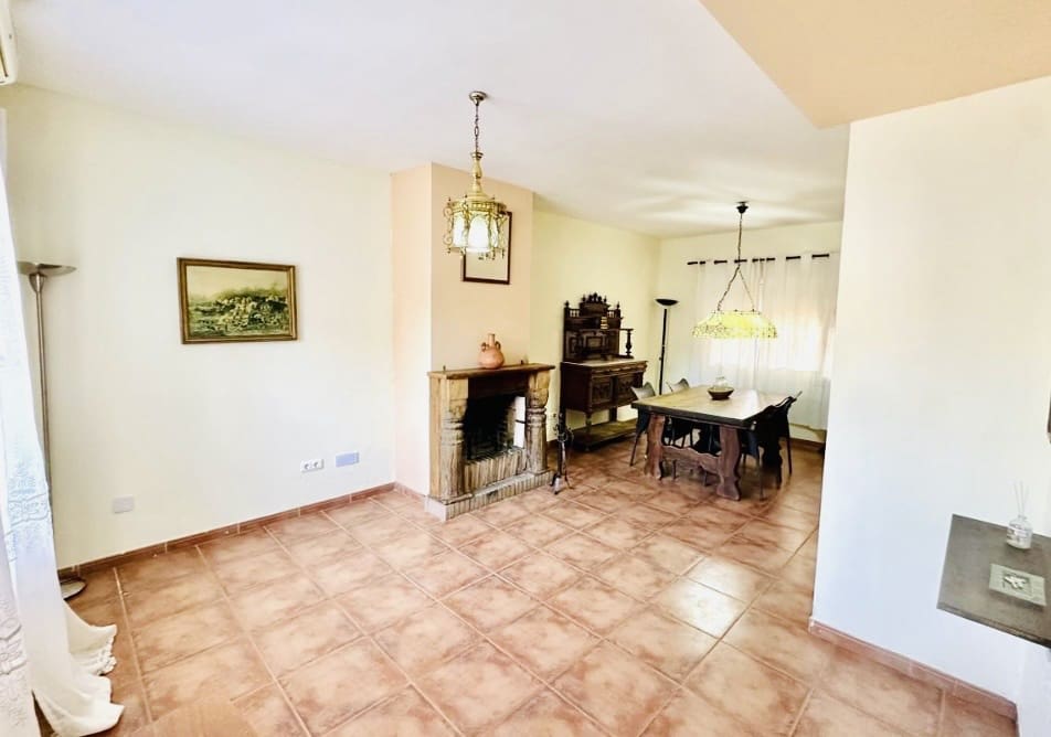 3 sovrum Hus till salu i Fuente de Piedra med pool garage - 155 000 € (Ref: 10100493)