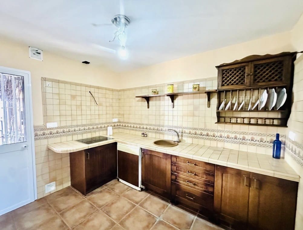 3 sovrum Hus till salu i Fuente de Piedra med pool garage - 155 000 € (Ref: 10100493)