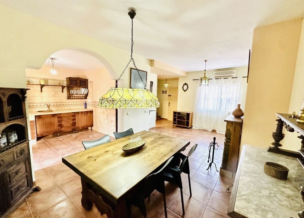 3 sovrum Hus till salu i Fuente de Piedra med pool garage - 155 000 € (Ref: 10100493)