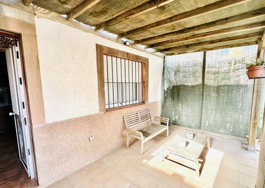 3 sovrum Hus till salu i Fuente de Piedra med pool garage - 155 000 € (Ref: 10100493)