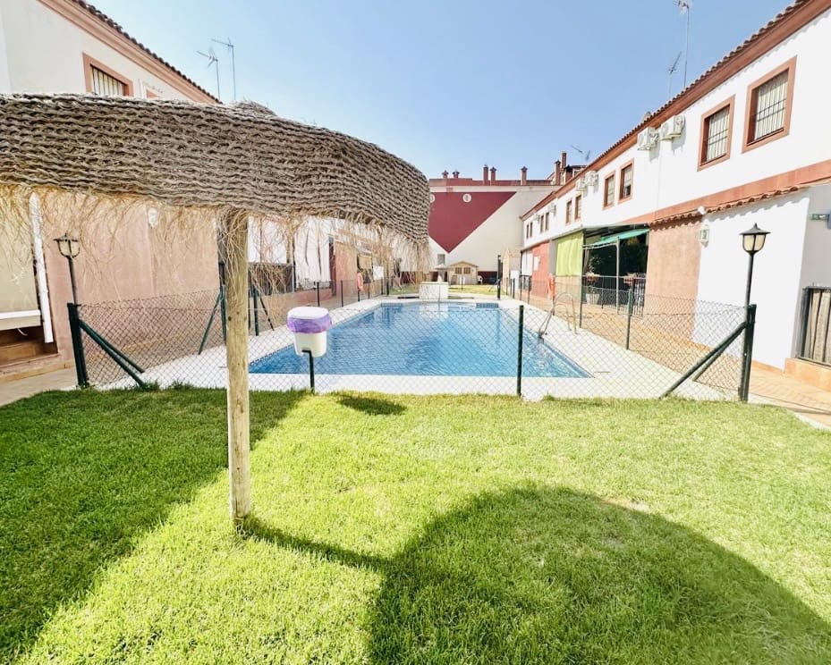 3 sovrum Hus till salu i Fuente de Piedra med pool garage - 155 000 € (Ref: 10100493)