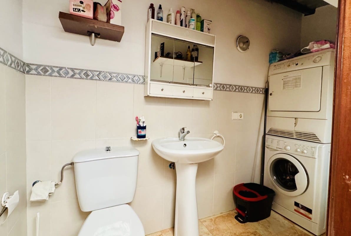3 chambre Maison de Ville à vendre à Iznajar avec garage - 130 000 € (Ref: 10100530)