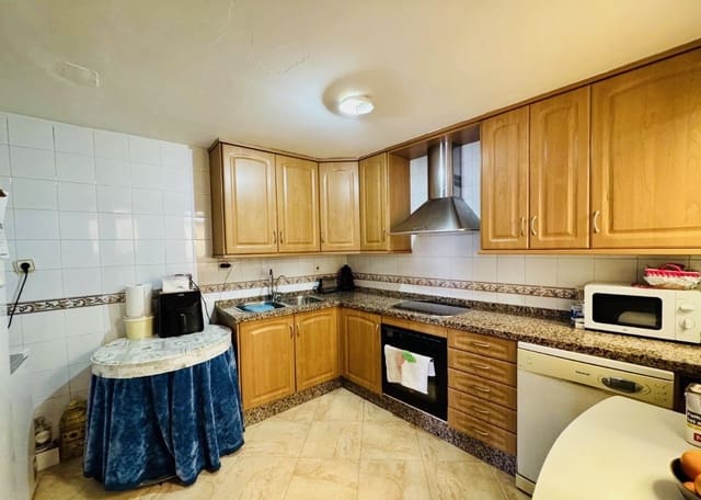 3 chambre Maison de Ville à vendre à Iznájar avec garage - 130 000 € (Ref: 10100530)