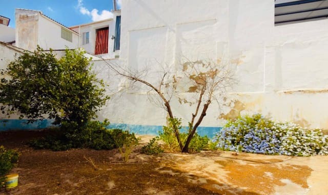 4 bedroom Townhouse for sale in Alameda with garage - € 220,000 (Ref: 10102855)
