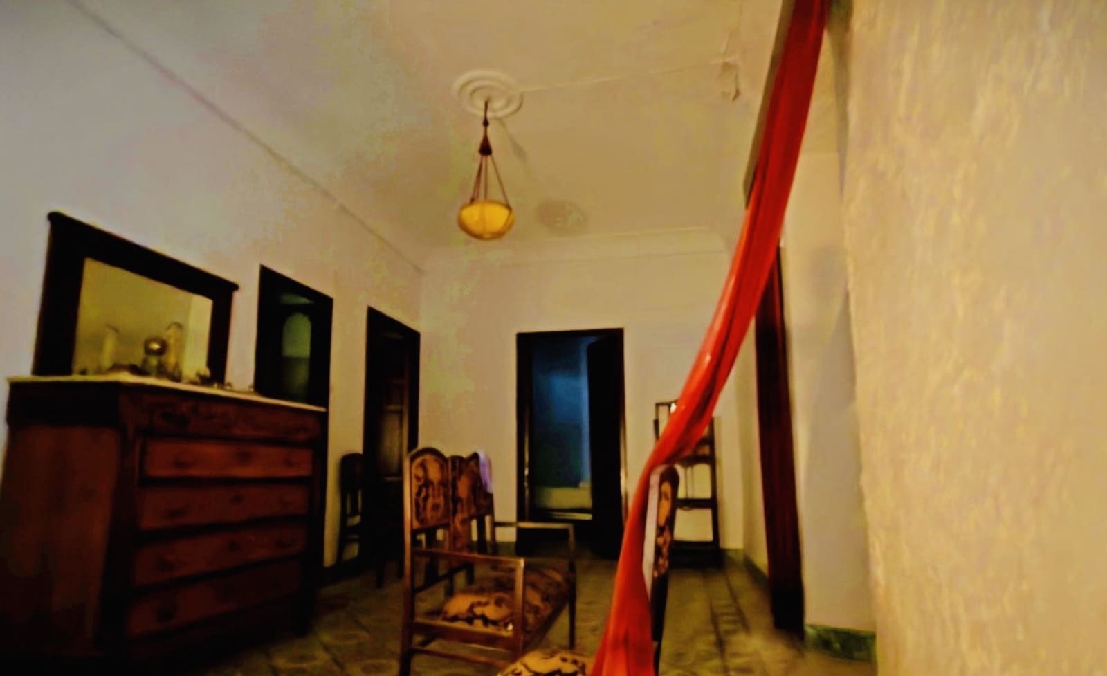 4 bedroom Townhouse for sale in Alameda with garage - € 220,000 (Ref: 10102855)