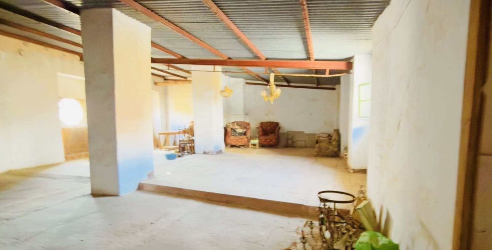 4 bedroom Townhouse for sale in Alameda with garage - € 220,000 (Ref: 10102855)