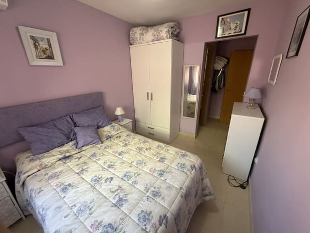 Chalet de 4 habitaciones en Fuente de Piedra en venta con piscina garaje - 190.000 € (Ref: 10111832)