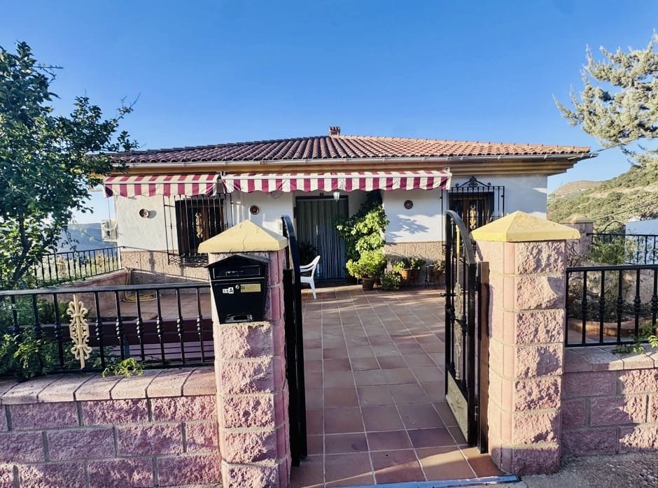 3 quarto Quinta/Casa Rural para venda em Iznajar com garagem - 229 000 € (Ref: 10124552)