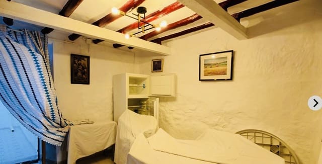 3 soverom Hus til salgs i Corcoya, Badolatosa - € 54 000 (Ref: 10154197)