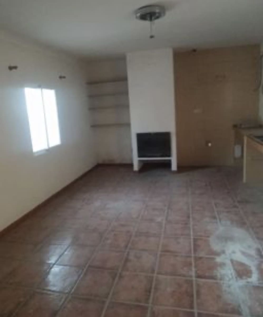 7 slaapkamer Huis te koop in Villanueva del Trabuco met garage - € 96.000 (Ref: 10155915)