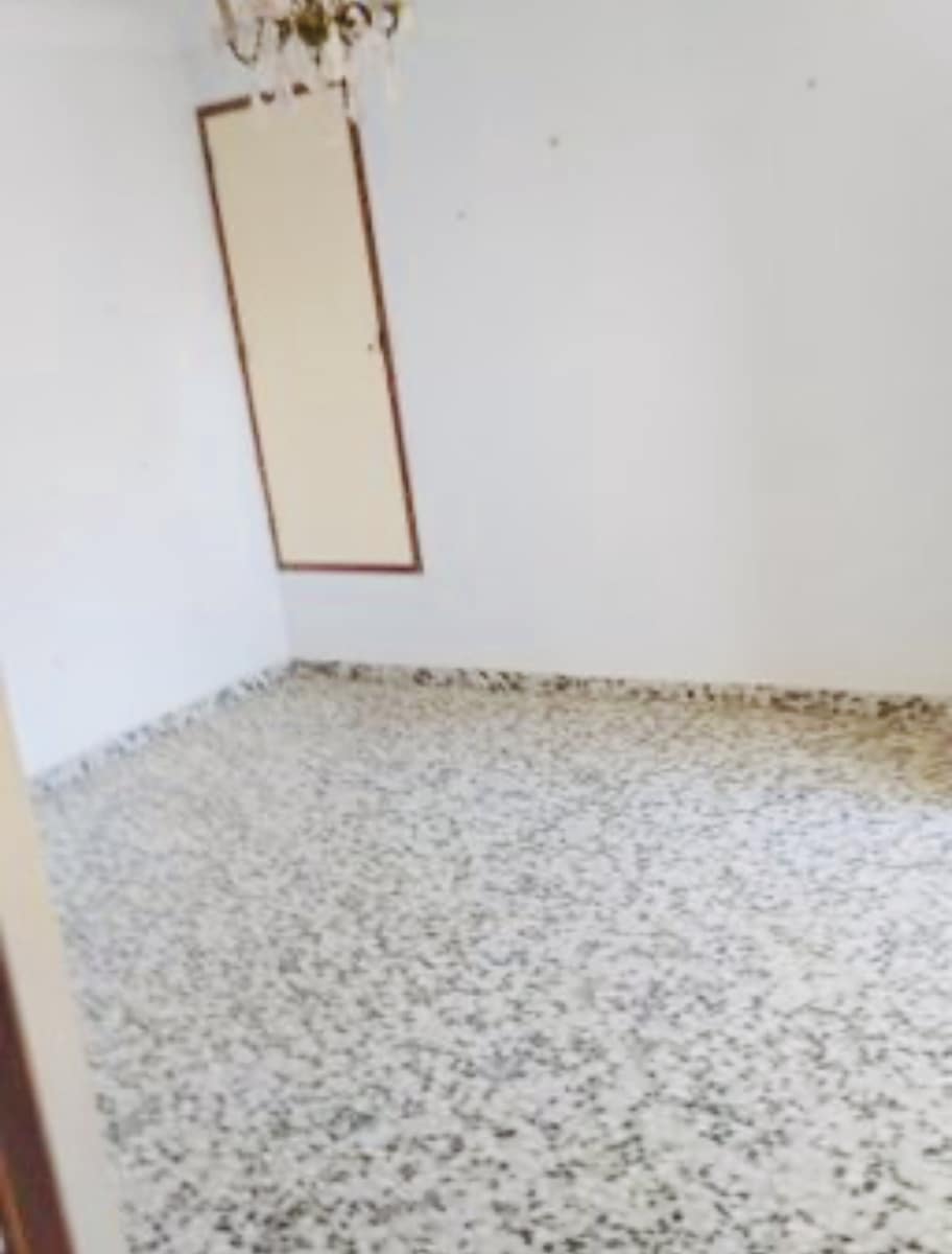 7 slaapkamer Huis te koop in Villanueva del Trabuco met garage - € 96.000 (Ref: 10155915)
