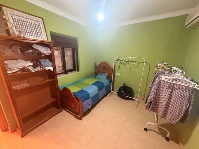 3 bedroom Townhouse for sale in Fuente de Piedra - € 126,000 (Ref: 10158752)