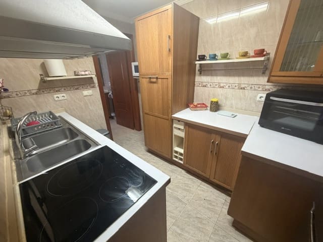 3 bedroom Townhouse for sale in Fuente de Piedra - € 126,000 (Ref: 10158752)