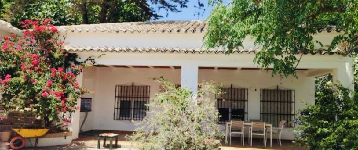 4 bedroom Finca/Country House for sale in Puente Genil with pool garage - € 339,000 (Ref: 10163788)