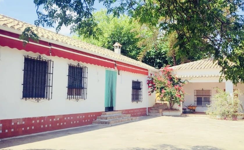 4 bedroom Finca/Country House for sale in Puente Genil with pool garage - € 339,000 (Ref: 10163788)