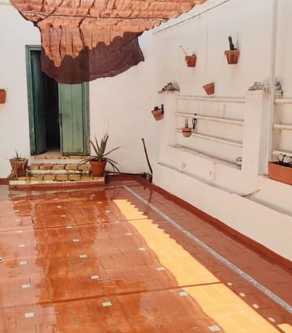 4 bedroom Finca/Country House for sale in Puente Genil with pool garage - € 339,000 (Ref: 10163788)