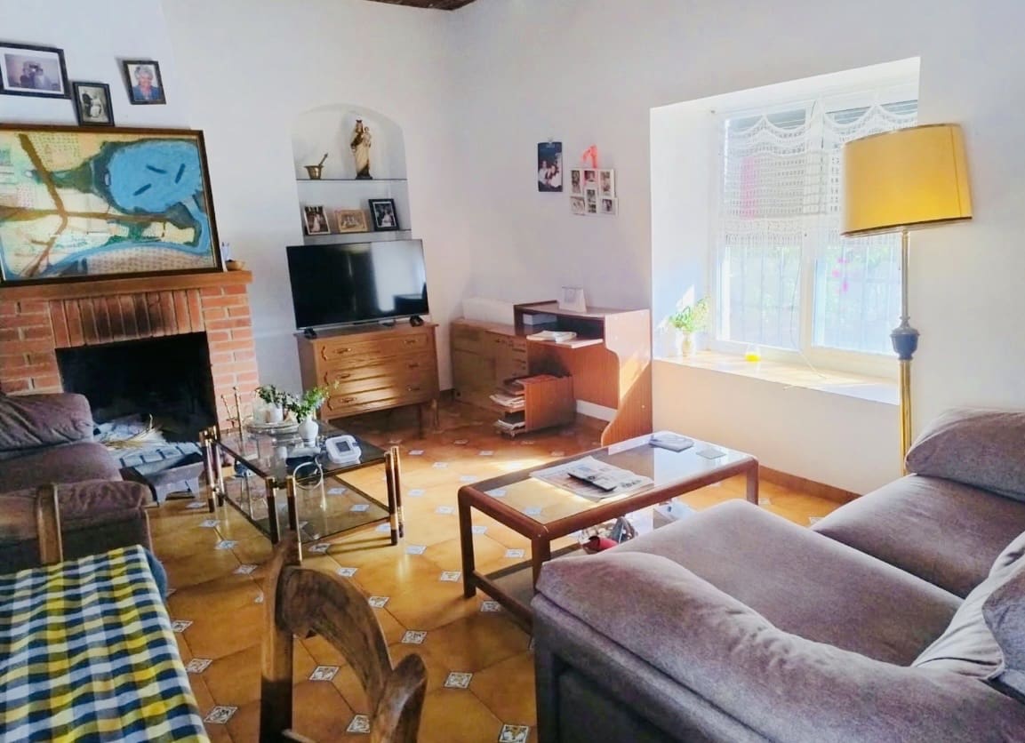 4 bedroom Finca/Country House for sale in Puente Genil with pool garage - € 339,000 (Ref: 10163788)