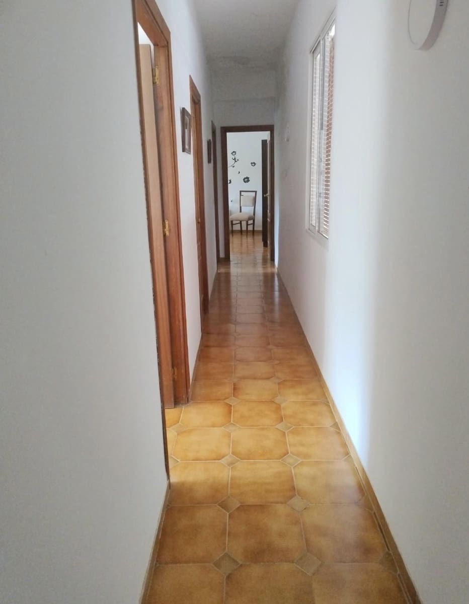 4 bedroom Finca/Country House for sale in Puente Genil with pool garage - € 339,000 (Ref: 10163788)