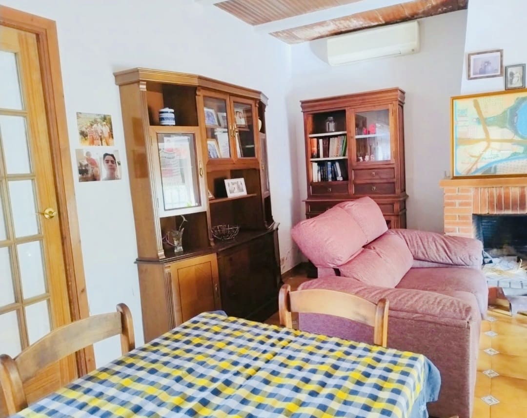 4 bedroom Finca/Country House for sale in Puente Genil with pool garage - € 339,000 (Ref: 10163788)