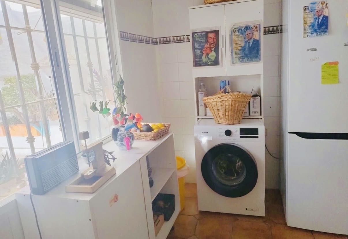 4 bedroom Finca/Country House for sale in Puente Genil with pool garage - € 339,000 (Ref: 10163788)