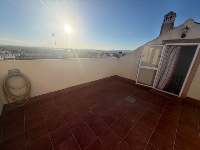 4 soveværelse Byhus til salg i Fuente de Piedra med swimmingpool garage - € 159.000 (Ref: 10170227)