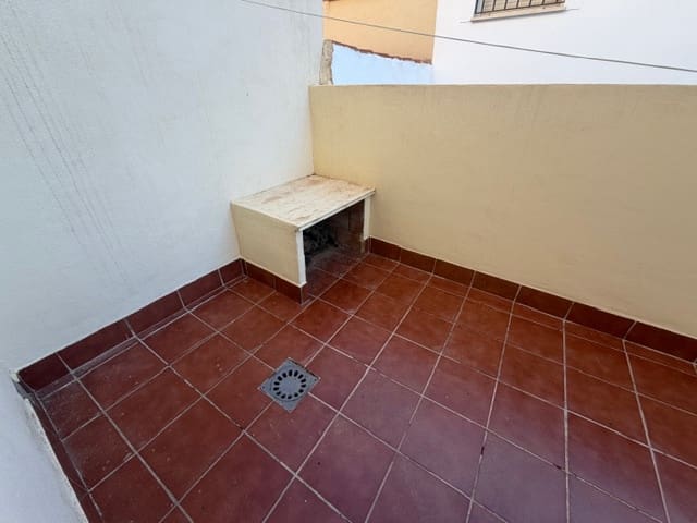 4 soveværelse Byhus til salg i Fuente de Piedra med swimmingpool garage - € 159.000 (Ref: 10170227)