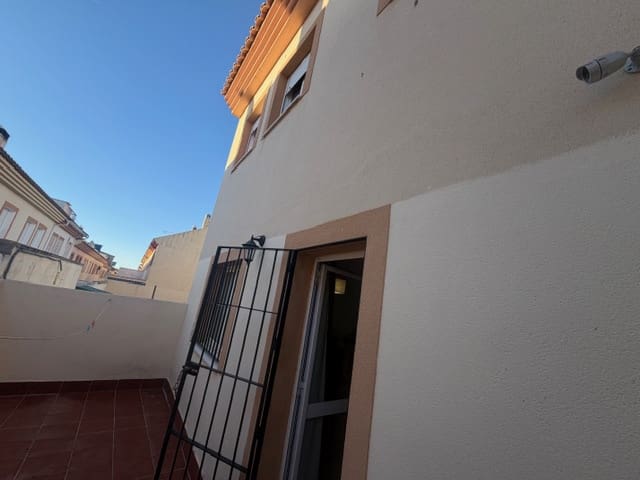4 soveværelse Byhus til salg i Fuente de Piedra med swimmingpool garage - € 159.000 (Ref: 10170227)
