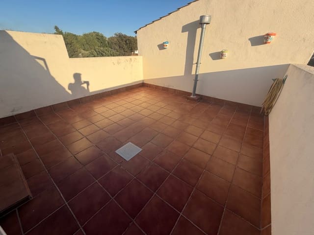 4 soveværelse Byhus til salg i Fuente de Piedra med swimmingpool garage - € 159.000 (Ref: 10170227)