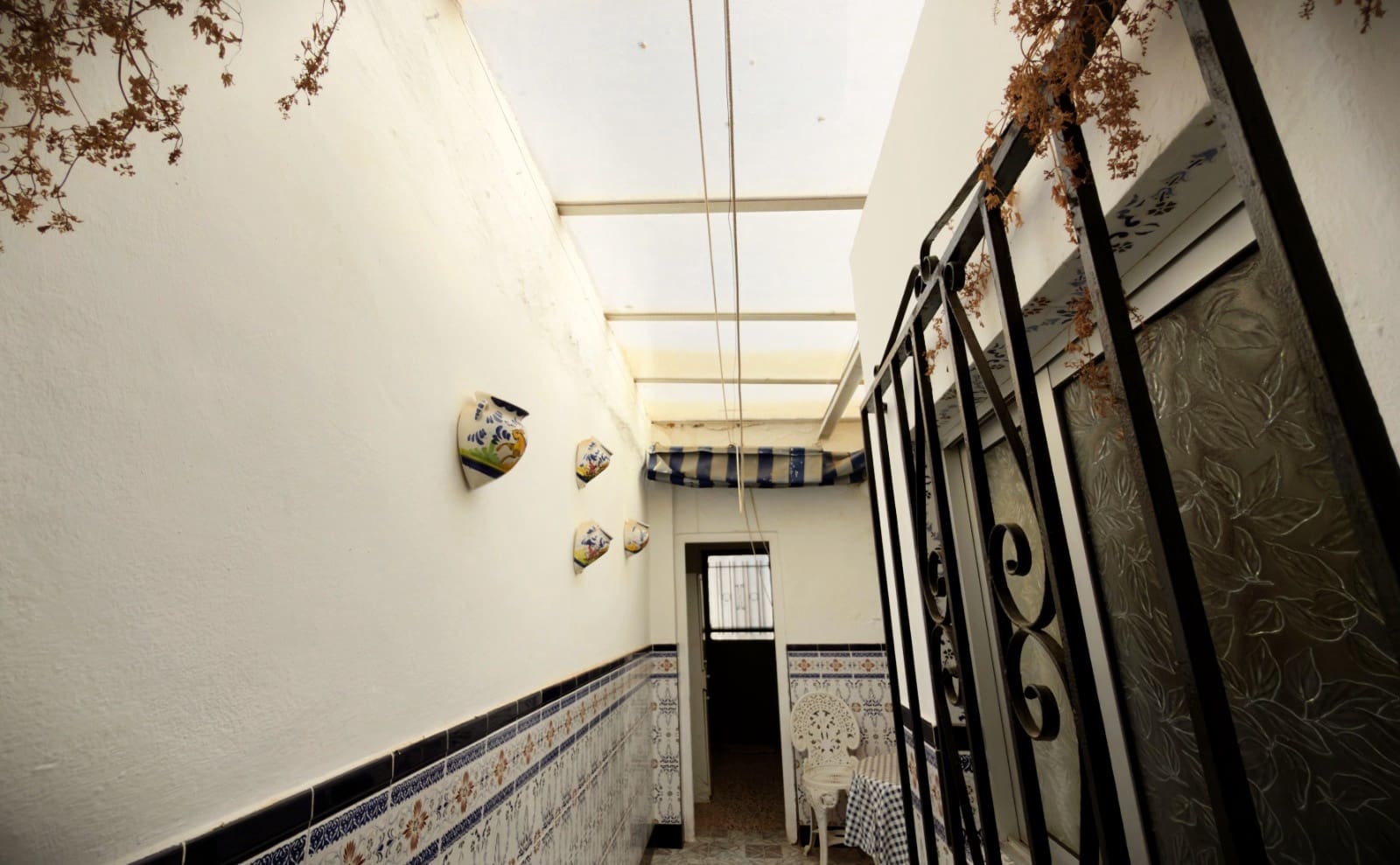 3 bedroom Townhouse for sale in La Roda de Andalucia - € 100,000 (Ref: 10183693)